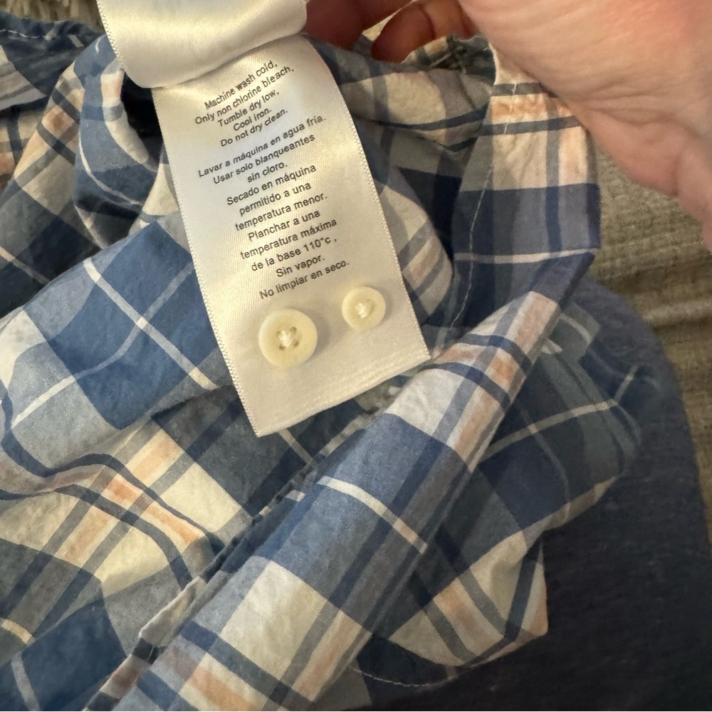 Hurley Men's short sleeve button up shirt plaid blue, white, peach - Picture 8 of 9
